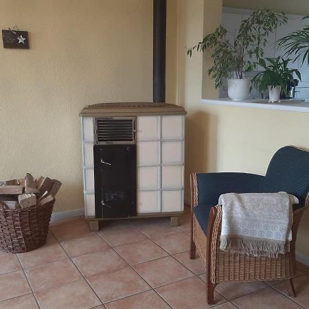 Schoene Ferienwohnung Im Alten Gasthaus In Stoltebuell Eksteriør billede